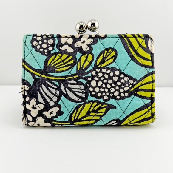 Vera Bradley Gallery Clutch Island Blooms Tri-fold Wallet/Coin Purse - Picture 2 of 4